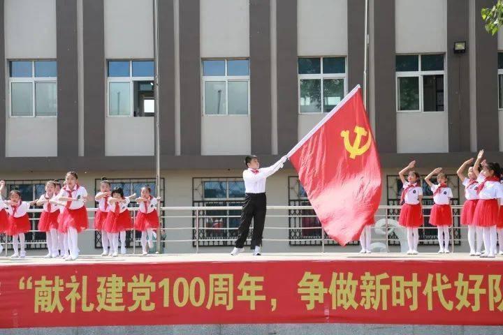 他是否看到了？？？游戏画面